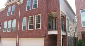 34 Waugh Dr #B